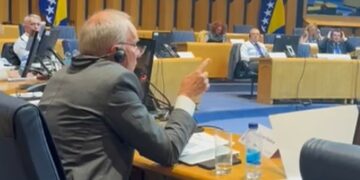 Debat shqiptaro-serb në Sarajevë, deputetët e Shqipërisë i dalin në krah atyre të Kosovës