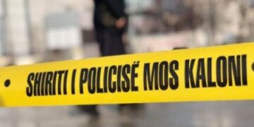 ‘E rëndë’, gjendet pa shenja jete një person, zbardhen dyshimet e para