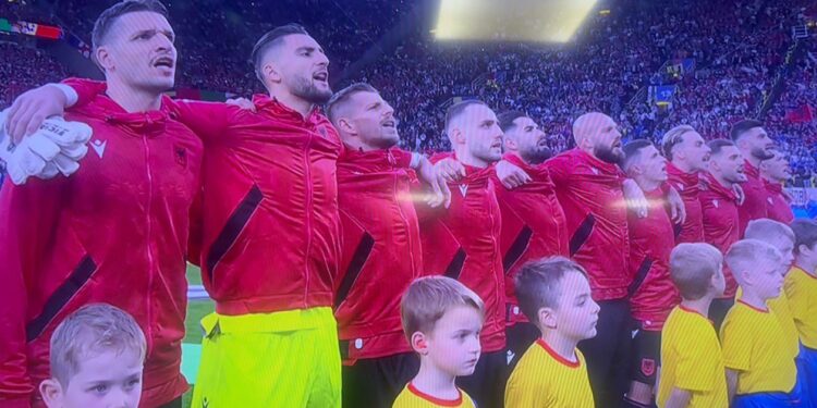 Nis me surpriza sfida me Italinë, Nedi Bajrami shënon në sekondat e para