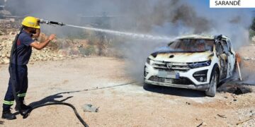 Merr flakë makina rrugës për Sarandë, turisti spanjoll e kishte marrë mjetin me qira