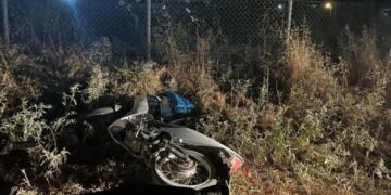 41-vjeçari shqiptar e dhunon rëndë, e përplas me makinë dhe zhduket, ish-gruaja: Më hodhi në asfalt dhe më goditi në shpinë