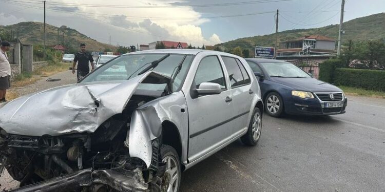 Aksident i rëndë në vend , makina humb kontrollin dhe përplaset me barrierat mbrojtëse, zbardhen detajet e para