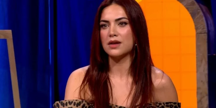 Sara Hoxha ndan lajmin me ndjekësit: Shumica prej jush do donin