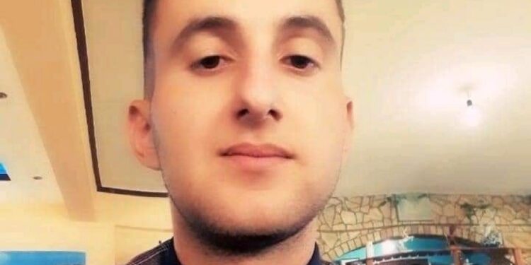 Vrasja në Fier, i arrestuari: Gruaja më thoshte sa kënaqej me të dashurin e ri, ai vinte e më bënte karshillëk