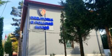 Kërcënoi babain e tij, shpallet në kërkim 41-vjeçari në Korçë