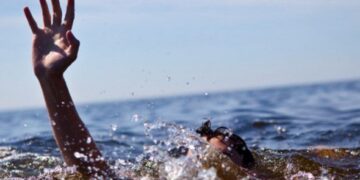 Rrezikoi të mbytej, pushuesi në gjendje të rëndë në spital