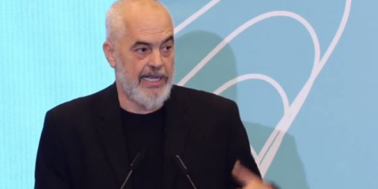 Vende pune ka, por problemi është aftësia, Rama thirrje emigrantëve: Nëse ktheheni nga Greqia, do të fitoni më shumë