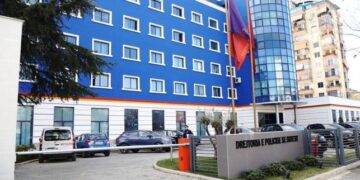 Sherri me armë në Thumanë, 4 të arrestuar, mes tyre edhe një efektiv policie