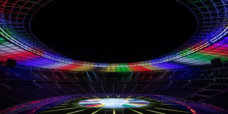Finalja e Europianit shton kostot, ja shifra e çmendur e biletave