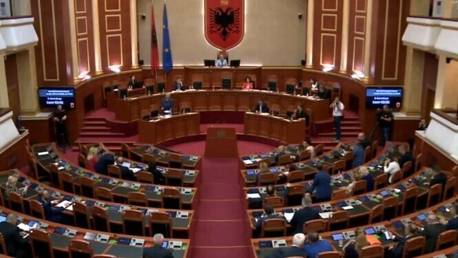 Mandati i Olta Xhaçkës, PD kërkoi mbledhjen urgjente, Spiropali thërret Këshillin e Legjislacionit