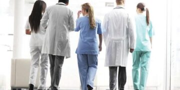 Ndryshimet në Urdhrin e Mjekut, nga puna në privat te gabimet me pacientët, qeveria merr masa drastike për abuzuesit