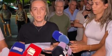 Motra e Egli Progës mes lotësh: Nuk dua të politizohet vdekja e tij! Kriminelët i kanë mbyllur gojën këtij qyteti