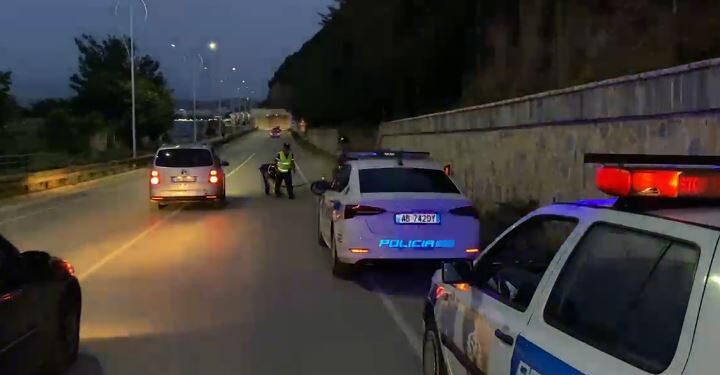 Aksident në aksin Pogradec – Qafë Thanë , motomjeti del nga rruga, raportohet për të lënduar