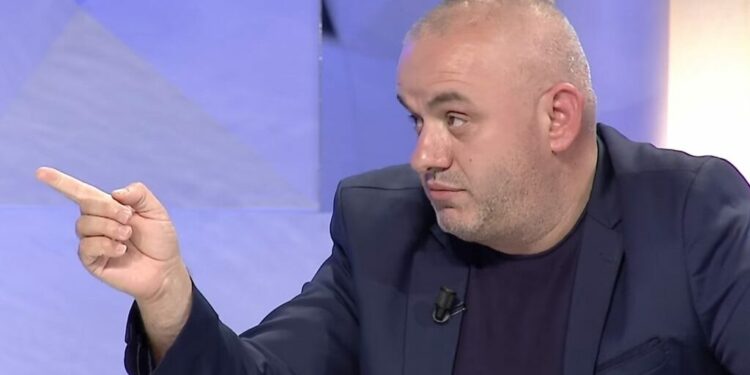 Pse u largua Muhamet Rrumbullaku nga detyra? Artan Hoxha zbulon prapaskenat e bujshme