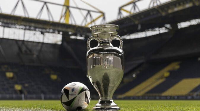 Çmimet e biletave të tifozëve për ndeshjet jashtë, UEFA merr vendimin historik