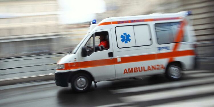 E rëndë në Vlorë, pëson arrest kardiak duke u larë në det, humb jetën 41 vjeçari