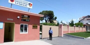 U kap ‘mat’ duke shitur drogë, arrestohet 41-vjeçari nga Lushnja