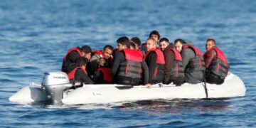 BBC “zbërthen” zinxhirin e kalimit drejt Anglisë, ja kontributi i Gjermanisë në tregtinë vdekjeprurëse të kontrabandës