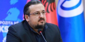 Hapja e negociatave me BE për Klasterin e Parë, Teliti: Po për varfërinë dhe falimentimin e bizneseve kush do të negociojë?