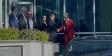 E ngarkuara me punë e SHBA në Shqipëri, vizitë në SPAK