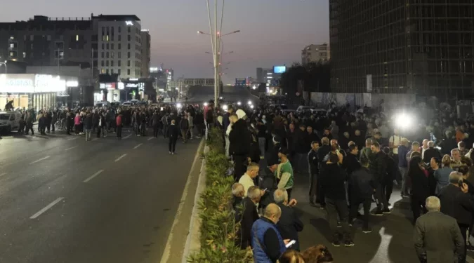 Protesta e opozitës jehonë në mediat ndërkombëtare, ja çfarë shkruajnë