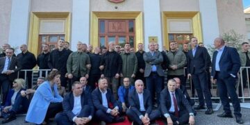 Bardhi reagon ashpër ndaj Gonzatos: Opozita është përjashtuar nga Kuvendi pa ligj