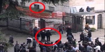 Si u urdhëruan vrasjet në 21 Janar? Gazetari zbulon prapaskenat: Brenda 12 sekondash u kryen të gjitha vrasjet