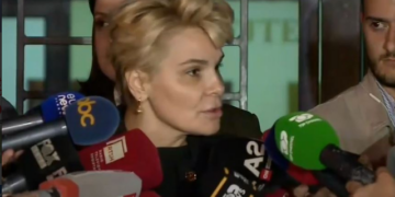 Kryemadhi tregon mesazhet me Ramën: Gënjyem Metën për të bërë Veliajn kryetar bashkie , m’u thaftë dora dhe goja bashkë