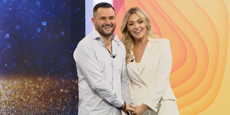 “Një shpatull shumë e fortë ku mbështetmi të gjithë“, çfarë këshillë ka motra për Bes Kallakun