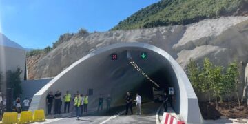 Mbyllet tuneli i Llogarasë, ARRSH: Vijon përfundimi i punimeve