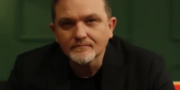 1 vit pa Zef Dedën, Juli: Pa merak Bos, nuk do bëj rrëmujë