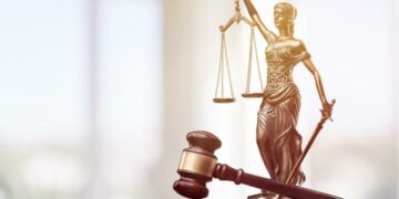 Dënohet me 4 vjet burg djali i ish-ministres së Drejtësisë, ja akuzat që rëndojnë mbi të