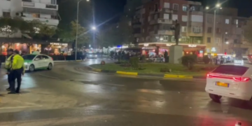 Zhbllokohet sheshi “Willson”, Largohen protestuesit, nis lëvizja e mjeteve