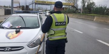 Lumë gjobash, policia nuk fal as për festa shkelësit e rregullave të qarkullimit rrugor