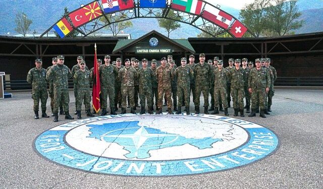 Mbyllet misioni 6-mujor në Kosovë i 31 ushtarëve nga Regjimenti i Këmbësorisë së Veriut në Shqipëri