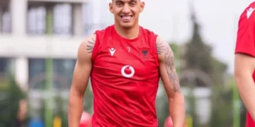 Futbollisti i kombëtares baba për herë të parë, zbulohet gjinia