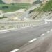 Banorët e fshatit Gështenjas në Pogradec në protestë: Rrugët po i asfaltojnë keq