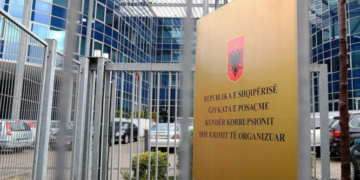 Pjesë e grupit kriminal me skemën e call centerave, GJKKO i dënon me 10 vjet burg