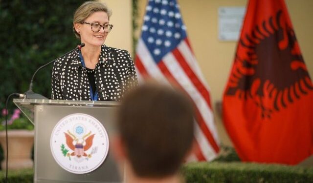 Mbyllet mandati i KPK-së/ VanHorn jep mesazhe për reformën në drejtësi: Reforma në drejtësi është një shembull