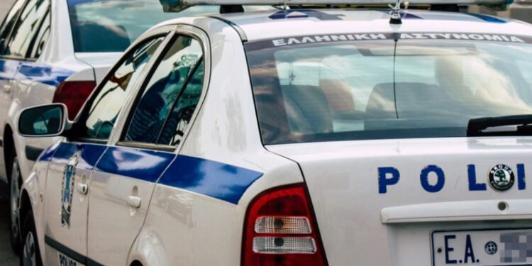 Operacioni në Greqi, ja kush është shqiptari që drejtonte grupin kriminal