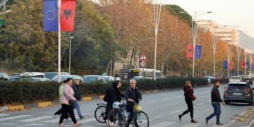 Rruga e Shqipërisë drejt BE, Athina zyrtare: Do ta mbështesim, por me një kusht!