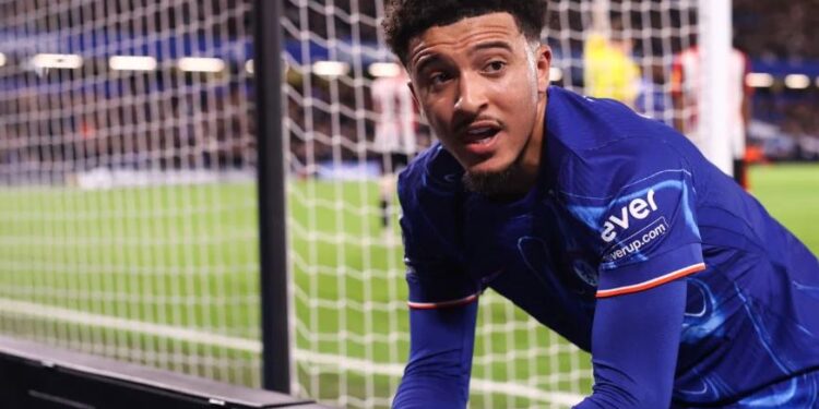 Chelsea i ka idetë e qarta për Sanchon, i tregon United-it dëshirën për të blerë kartonin