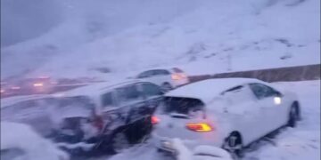 Reshjet e borës, bllokohet Rruga e Arbrit, ja si paraqitet situata