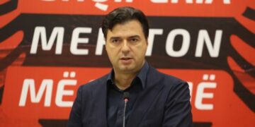 “Rama është koka e korrupsionit”, Basha: Shqipëria ka nevojë për ndryshim dhe një qeveri që lufton korrupsionin