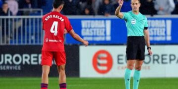 Ndëshkohej qëllimisht për të pasuruar miqtë nga bastet, arrestohet mbrojtësi spanjoll, rrezikon 3 vite burg