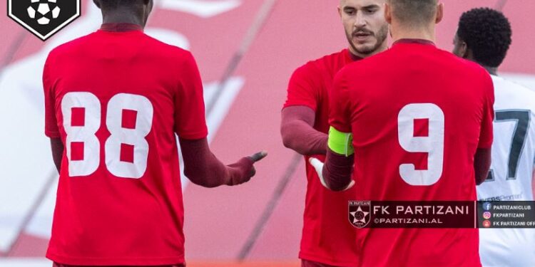 Miqësore, Partizani triumfon me goleadë