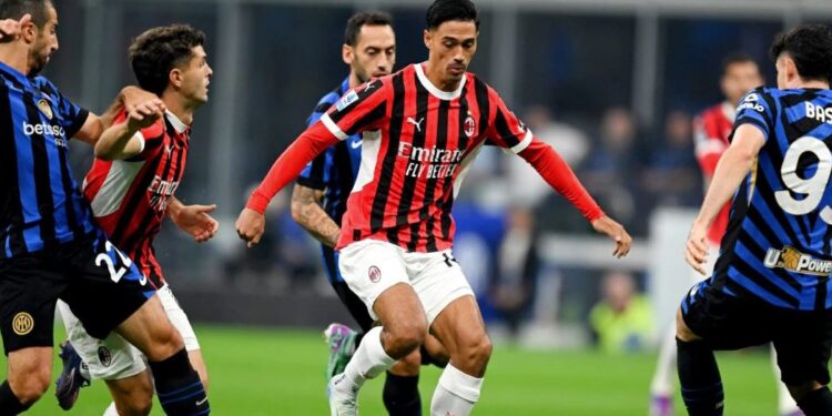 Formacionet zyrtare të finales së Superkupës, Inter dhe Milan në kërkim të trofeut