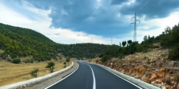 BE: Rruga e re Leskovik-Ersekë përgjysmon kohën e udhëtimit nga 3 orë, në vetëm 90 minuta