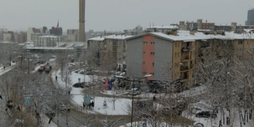 Vështirësi nga dëbora! Reshje të dendura në të gjithë Kosovën