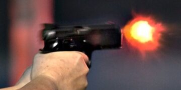 “Kërcet” arma, raportohet për të vdekur